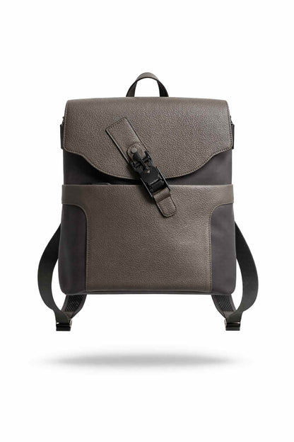 初行 Backpack真皮背包｜德國專利防盜後背包